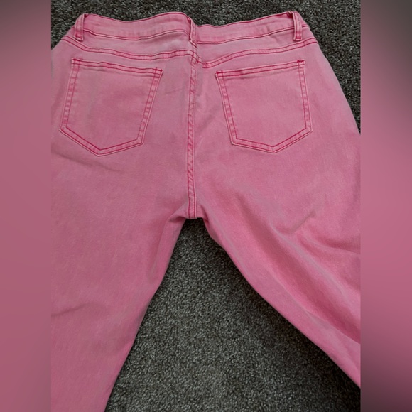 LOW RISE FLARE JEANS - Picture 3 of 5